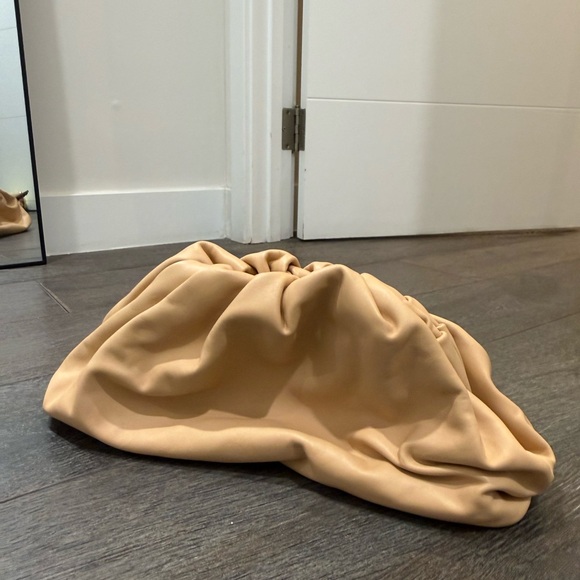 Bottega Veneta Handbags - Bottega Veneta Tan Clutch